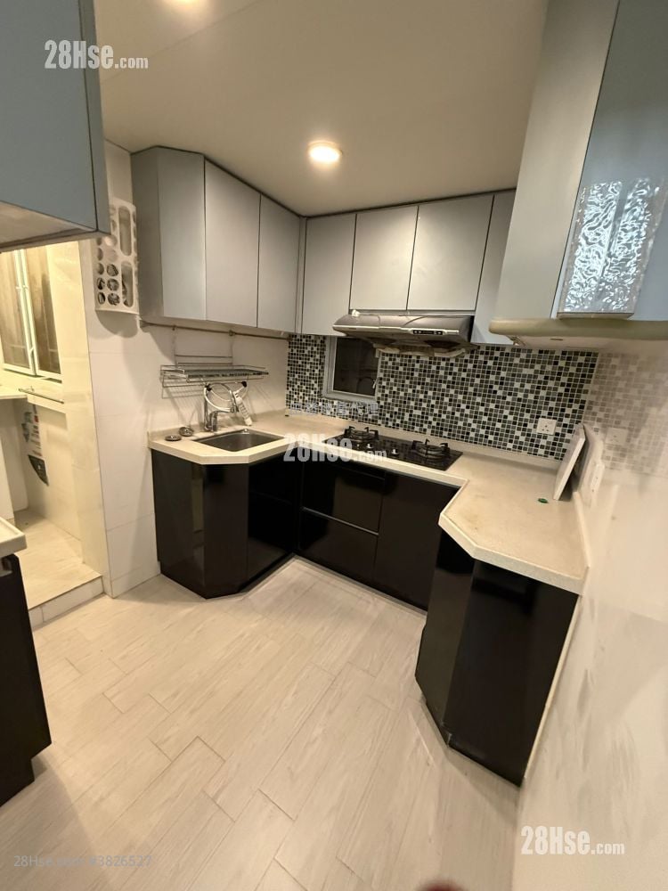 怡閣苑 租盤 2 房 530 平方呎