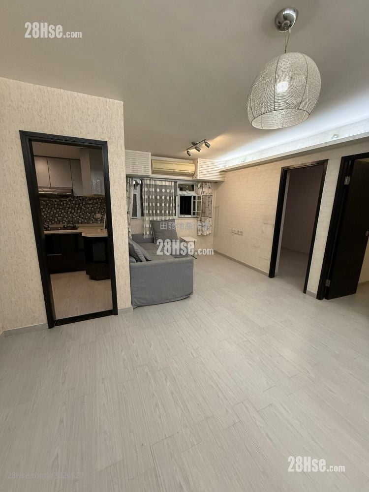 怡閣苑 租盤 2 房 530 平方呎