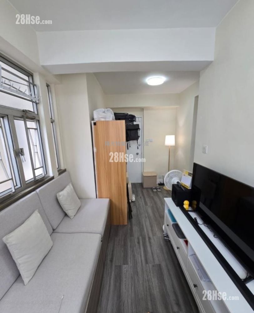 翠華花園 租盤 1 房 , 1 浴室 215 平方呎