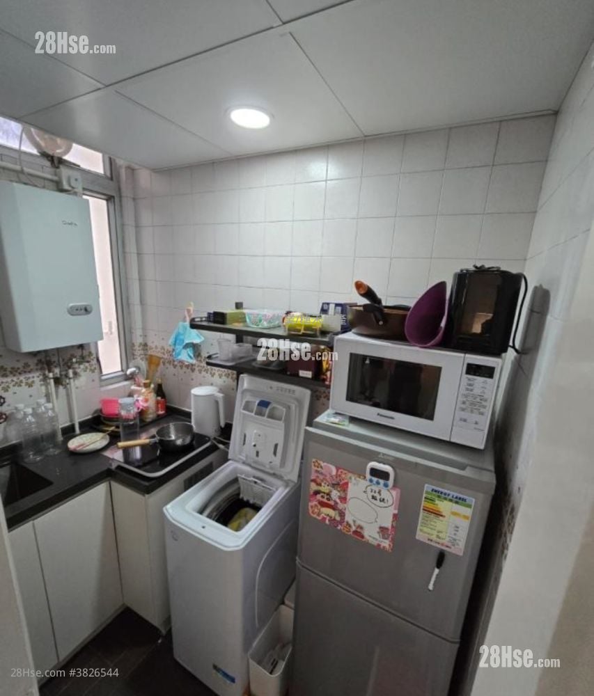 翠華花園 租盤 1 房 , 1 浴室 215 平方呎