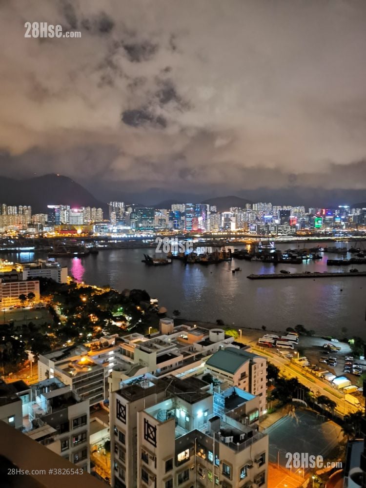 Upper East Sell 1 Bathroom 203 ft²