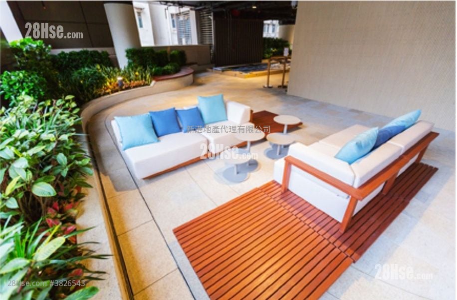 Upper East Sell 1 Bathroom 203 ft²