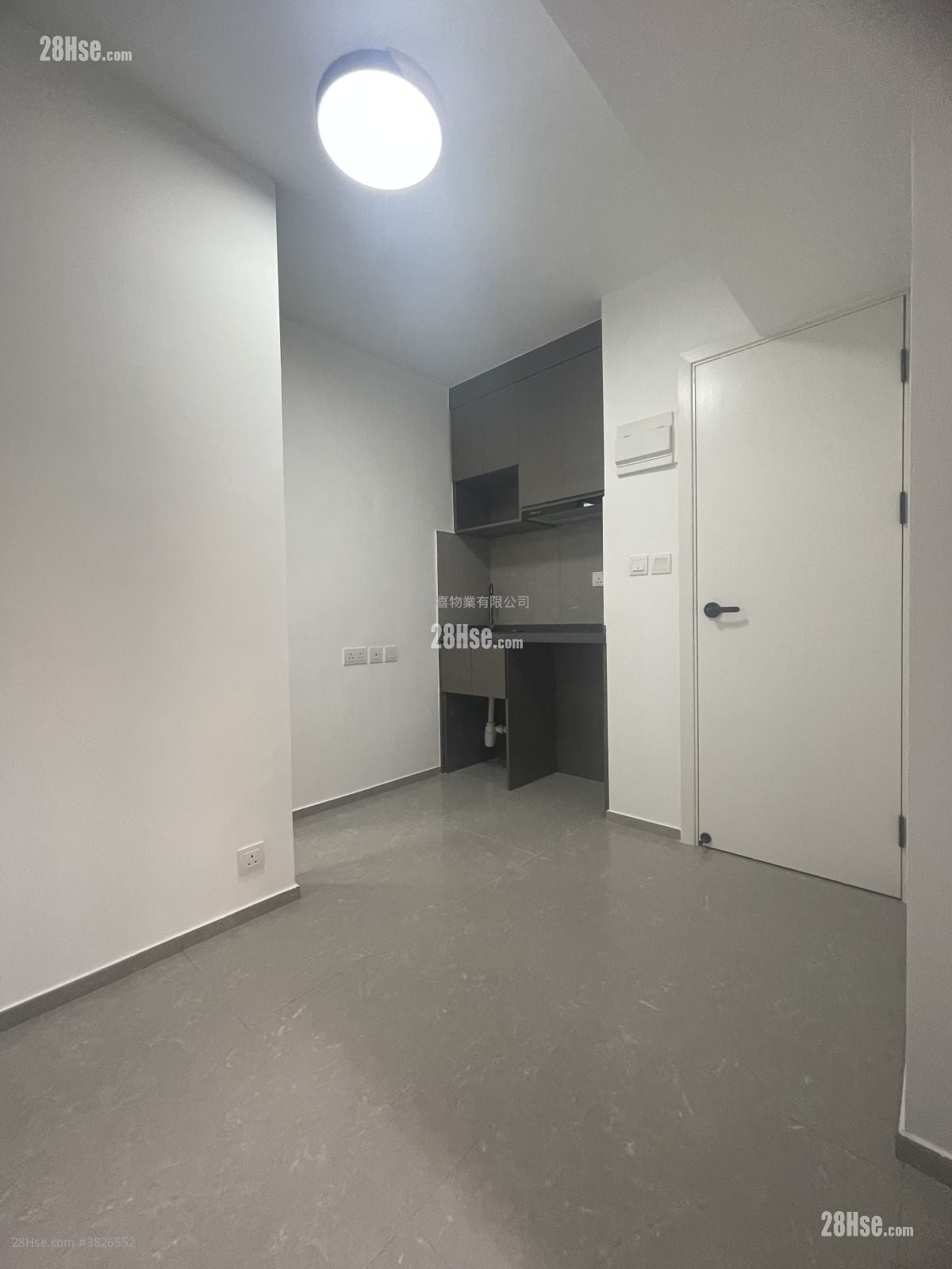 Apartment Rental Studio , 1 Bathroom 160 ft²
