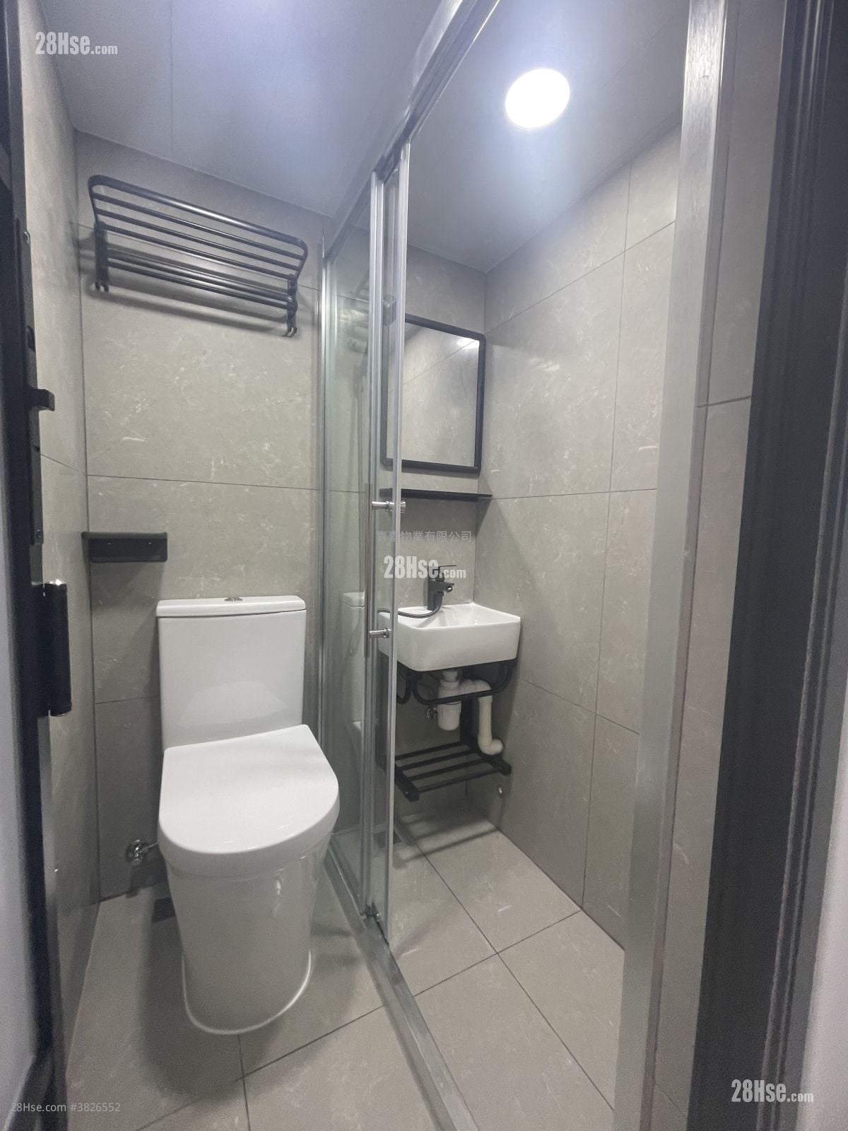 Apartment Rental Studio , 1 Bathroom 160 ft²