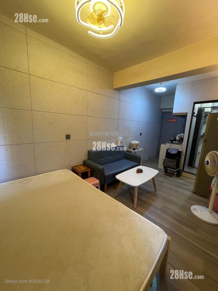 Kiu Wing Building Rental Studio , 1 Bathroom 180 ft²