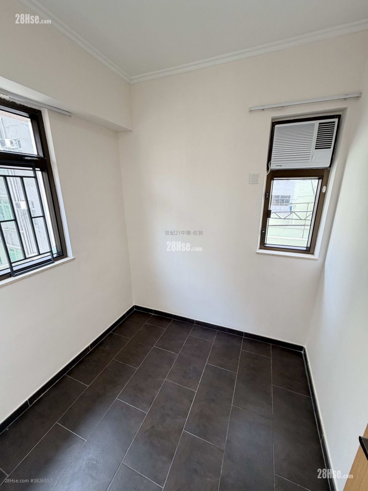 Lee Loy Mansion Rental 280 ft²