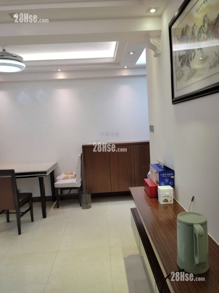 奕賢大廈 售盤 3 房 , 1 浴室 566 平方呎