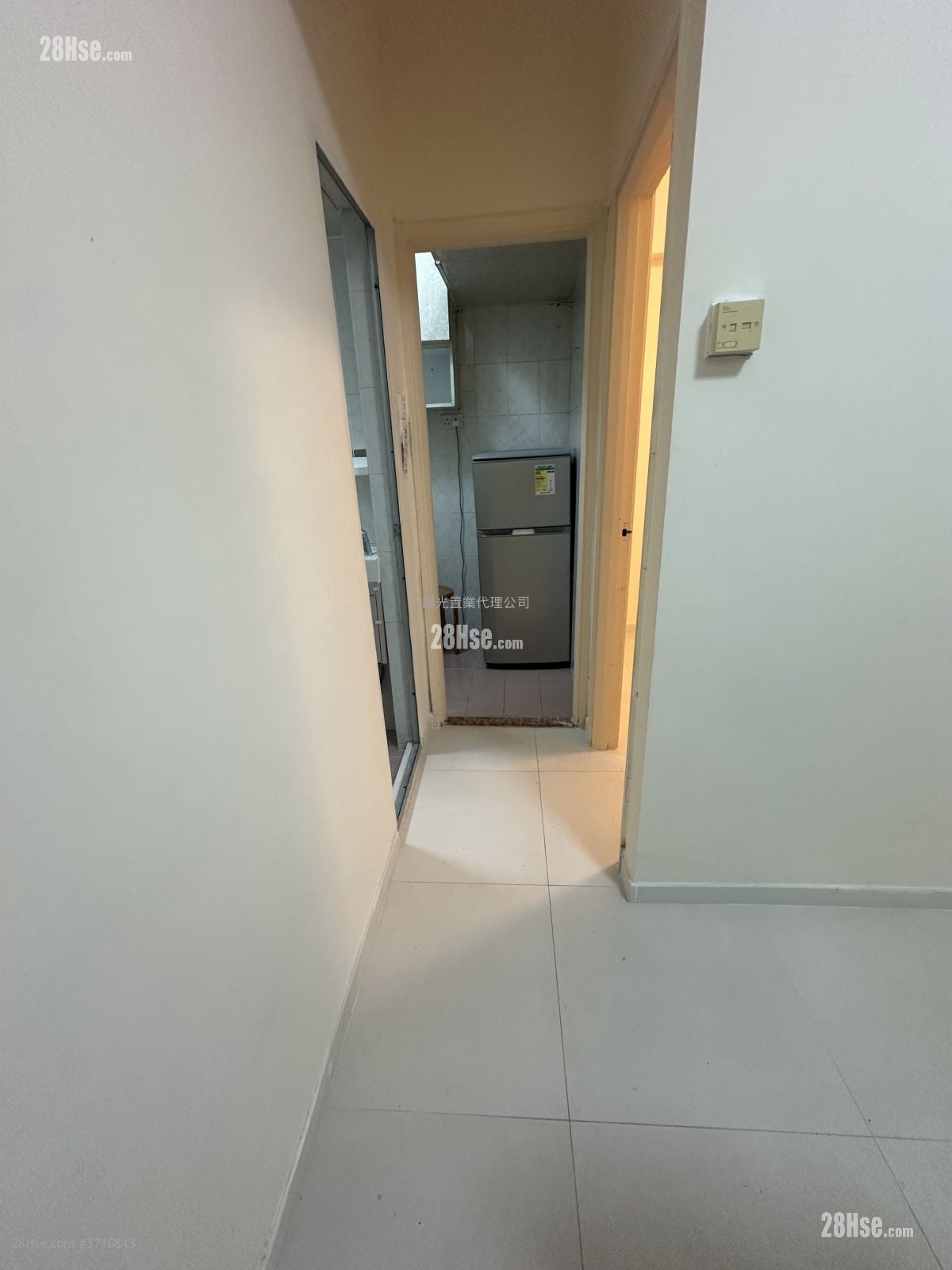 Mei Tung Building Rental 298 ft²