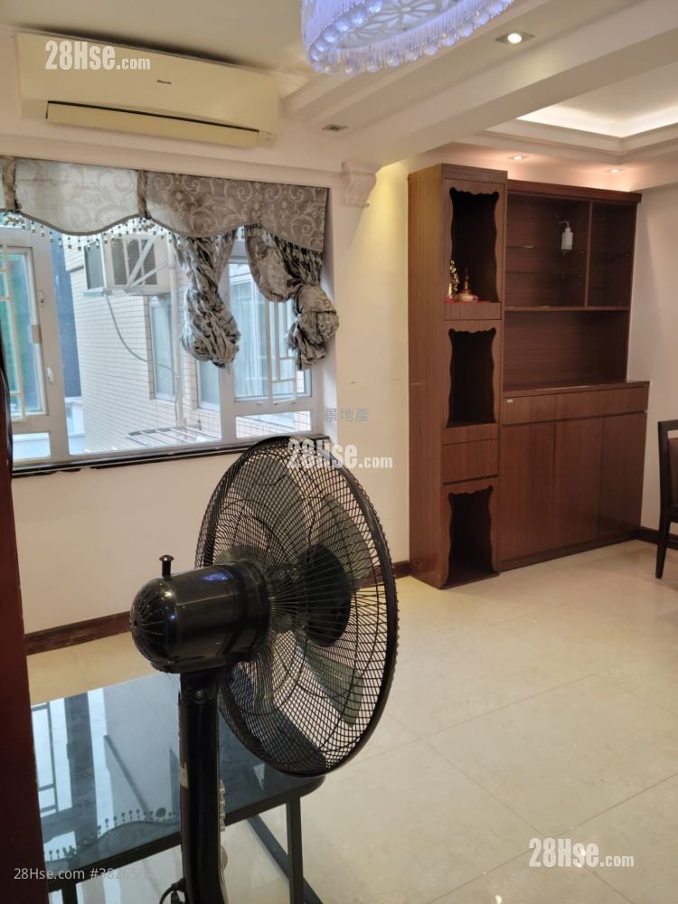 奕賢大廈 售盤 3 房 , 1 浴室 566 平方呎