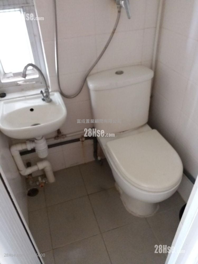 Yen Ning Mansion Sell 3 Bedrooms , 3 Bathrooms 421 ft²