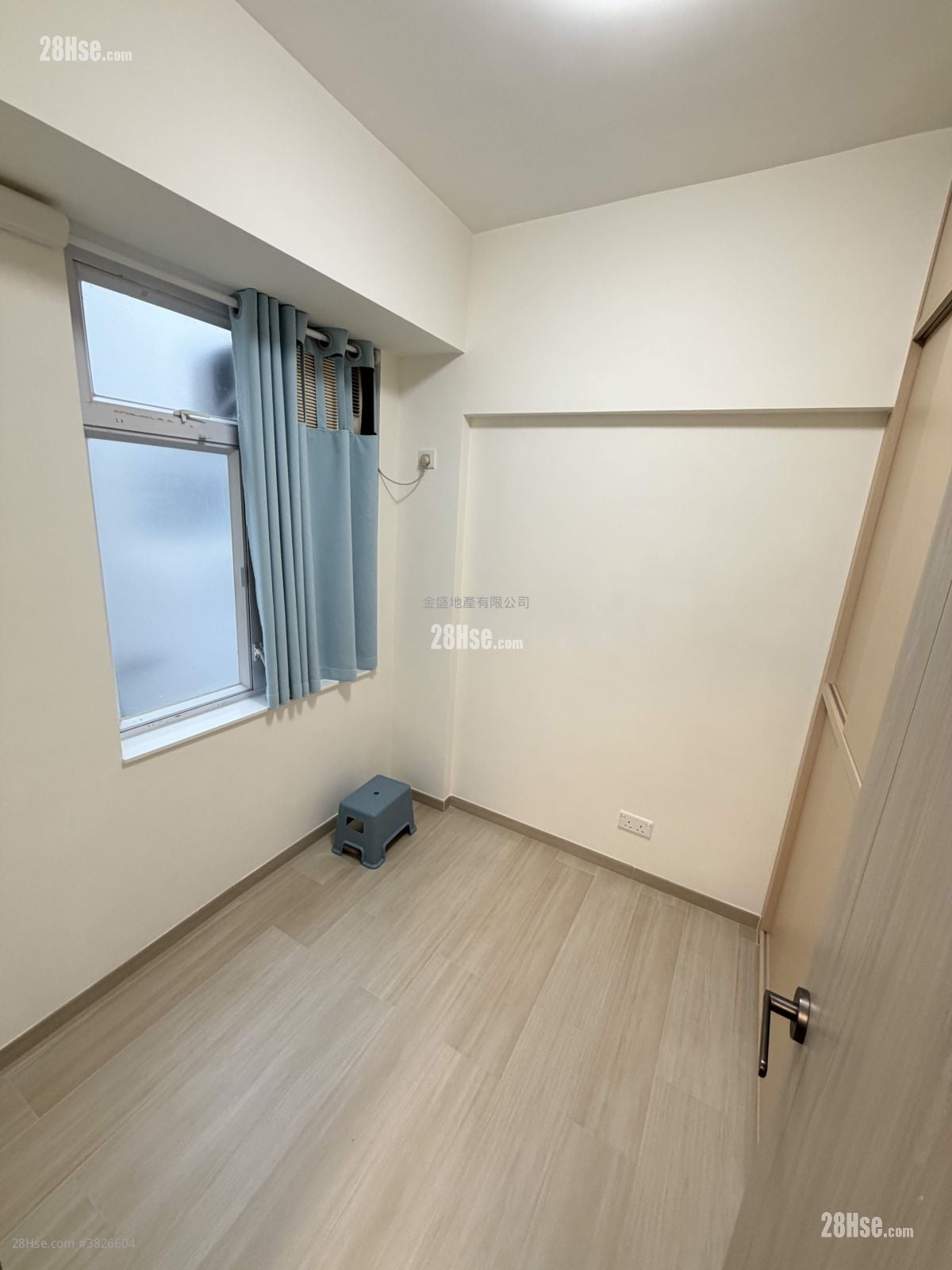 單幢樓房 租盤 2 房 , 1 浴室 495 平方呎