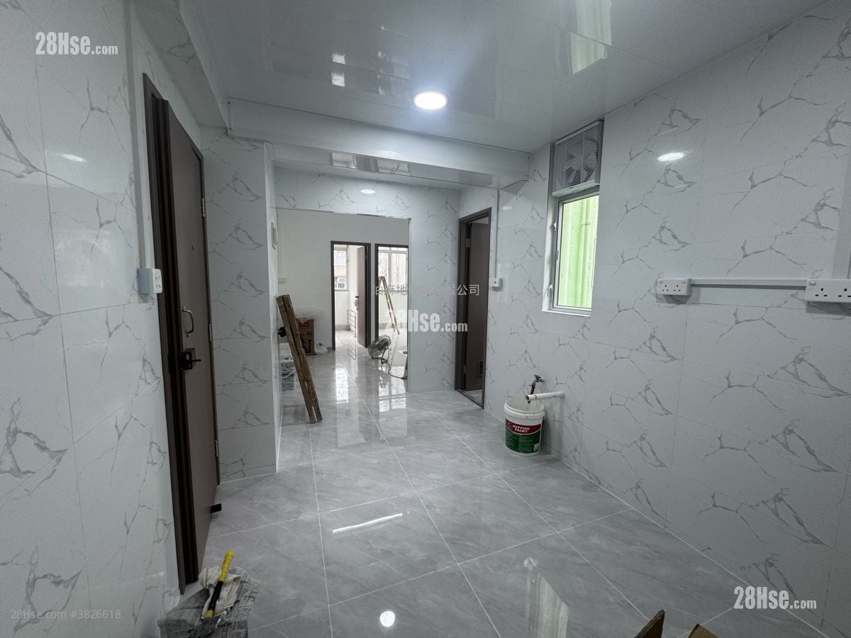 唐樓 租盤 3 房 , 1 浴室 521 平方呎