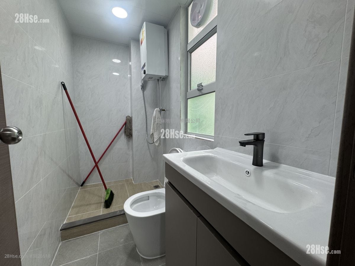 唐樓 租盤 3 房 , 1 浴室 521 平方呎