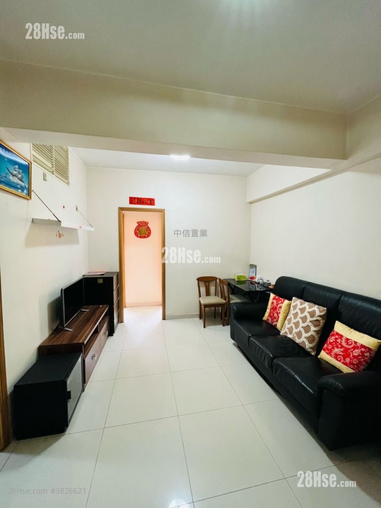 唐樓 租盤 3 房 , 1 浴室 530 平方呎