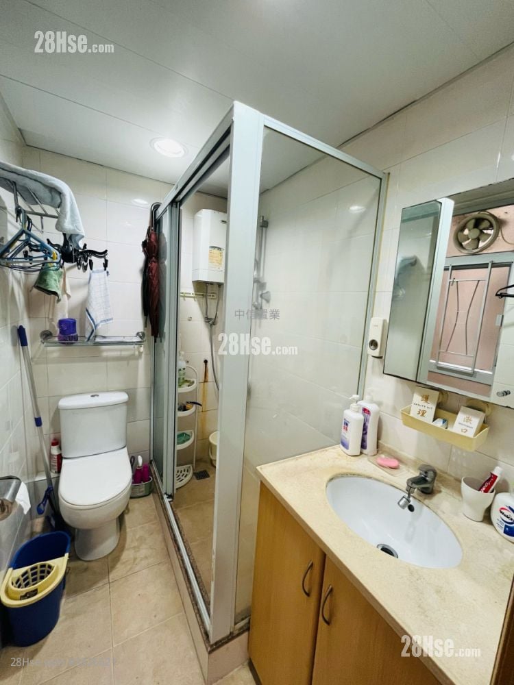 唐樓 租盤 3 房 , 1 浴室 530 平方呎