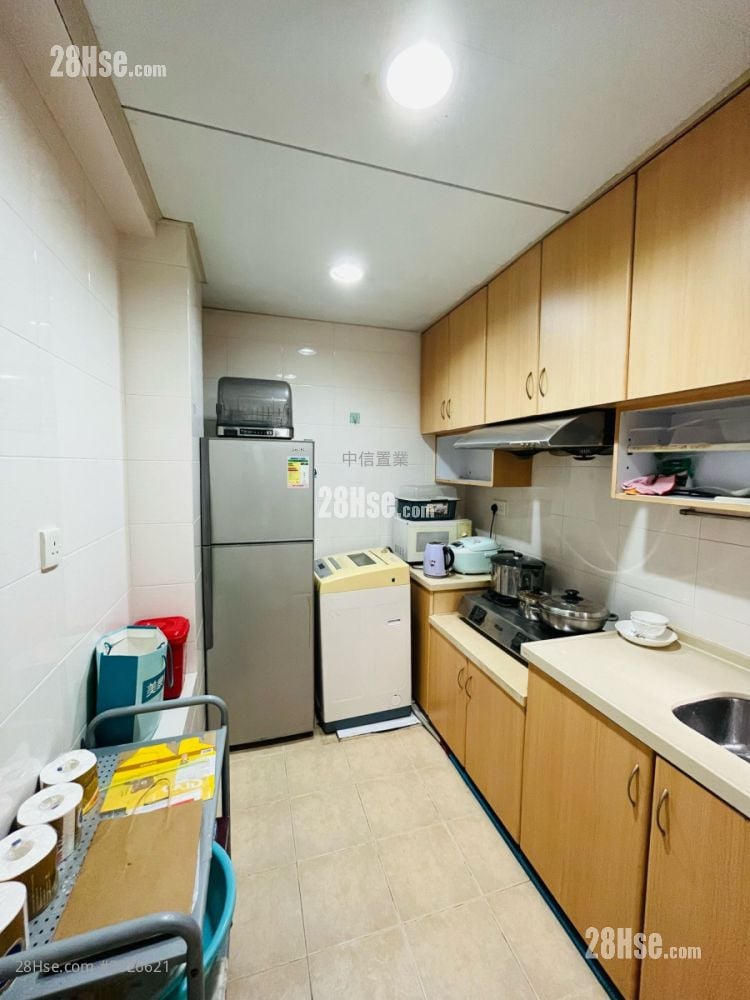 唐樓 租盤 3 房 , 1 浴室 530 平方呎