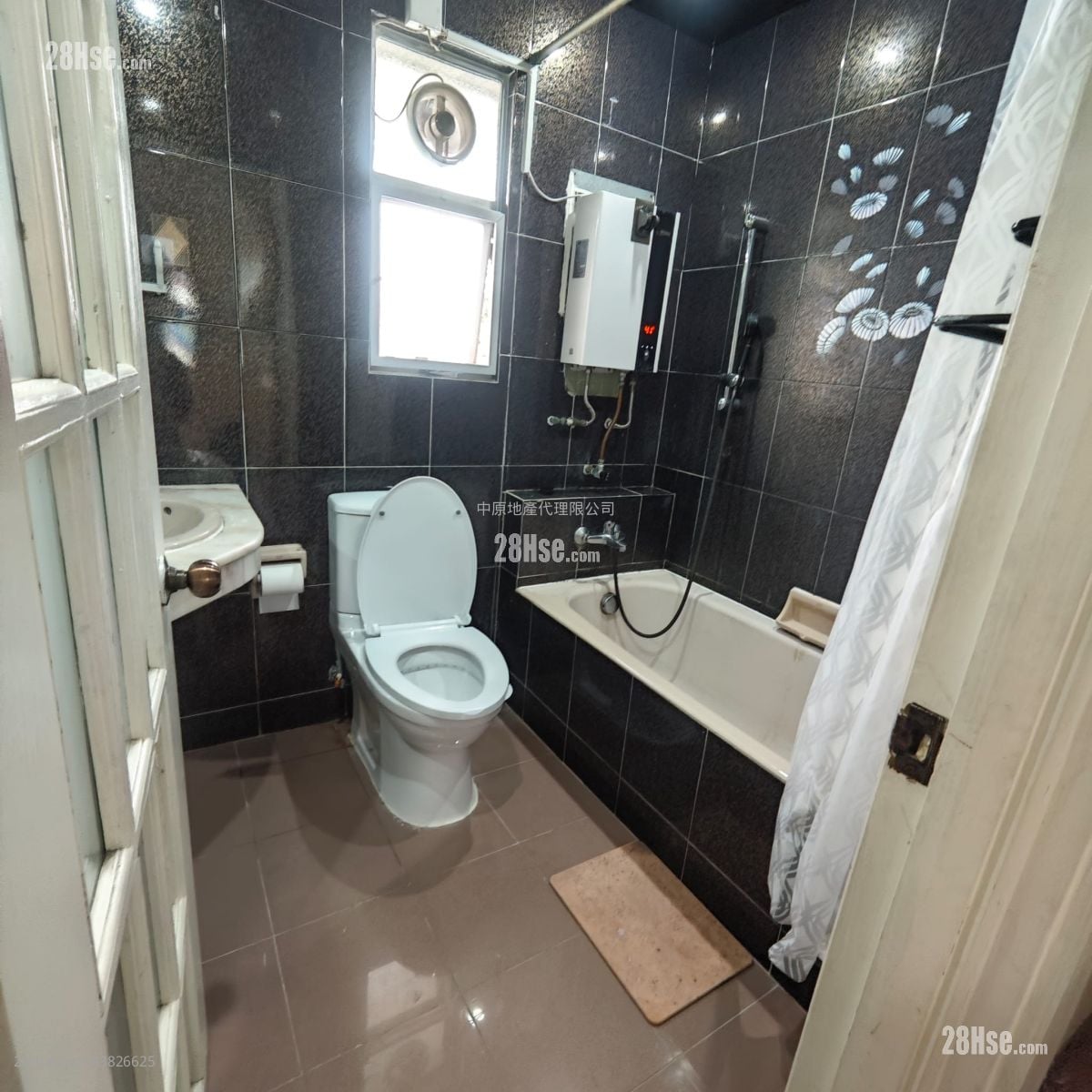 錦繡花園 租盤 3 房 , 2 浴室 848 平方呎