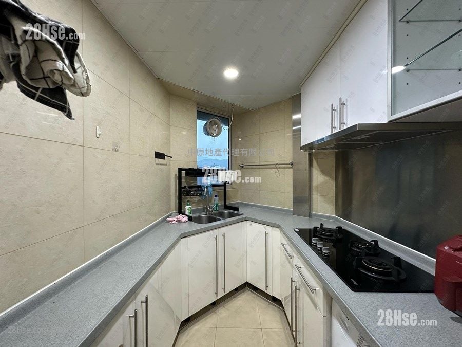 泓景台 售盘 3 房 , 2 浴室 660 平方尺