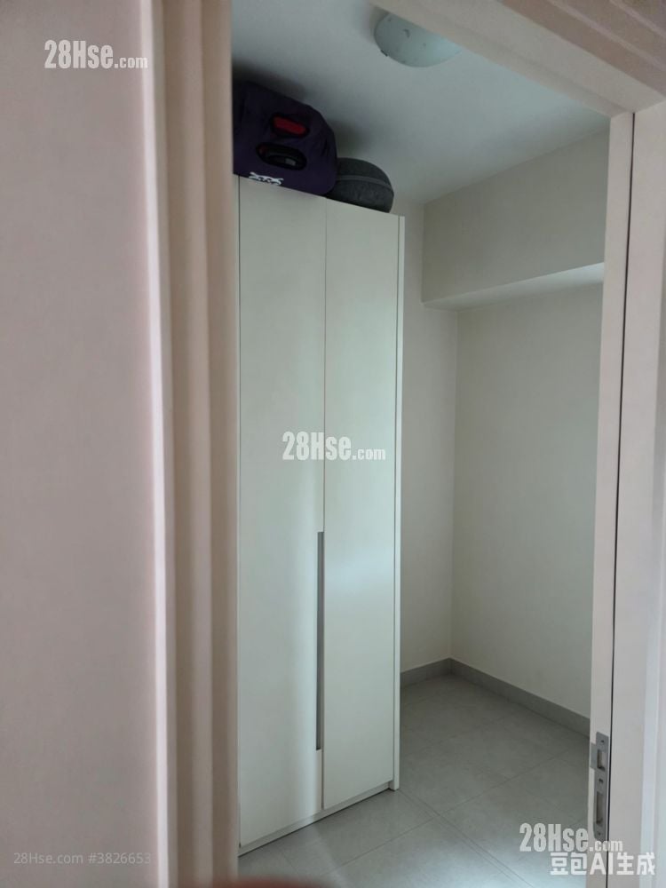 领峰 租盘 3 房 , 2 浴室 673 平方尺