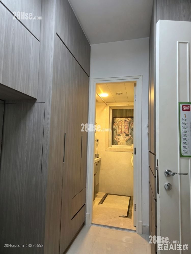 领峰 租盘 3 房 , 2 浴室 673 平方尺