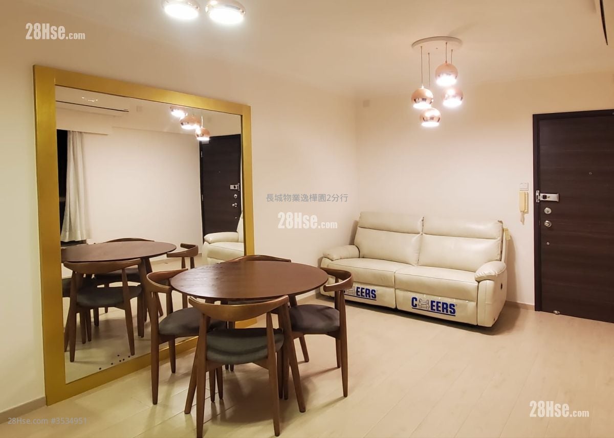 Splendid Place Sell 3 Bedrooms , 1 Bathroom 573 ft²