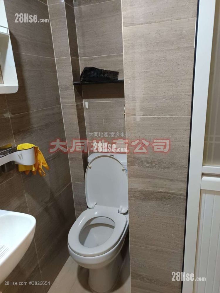 中堅樓 租盤 開放式間隔 , 1 浴室 80 平方呎