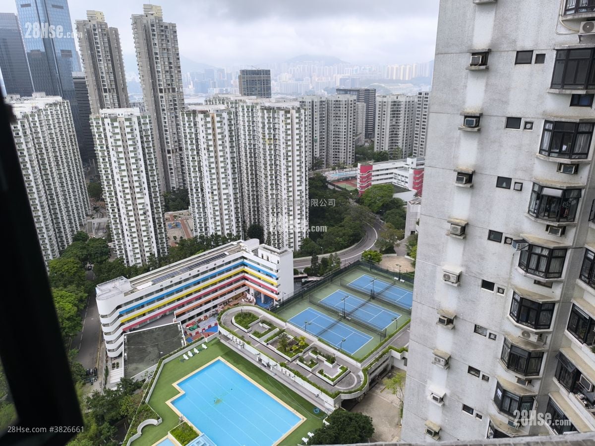 康怡花园 售盘 3 房 , 2 浴室 668 平方尺