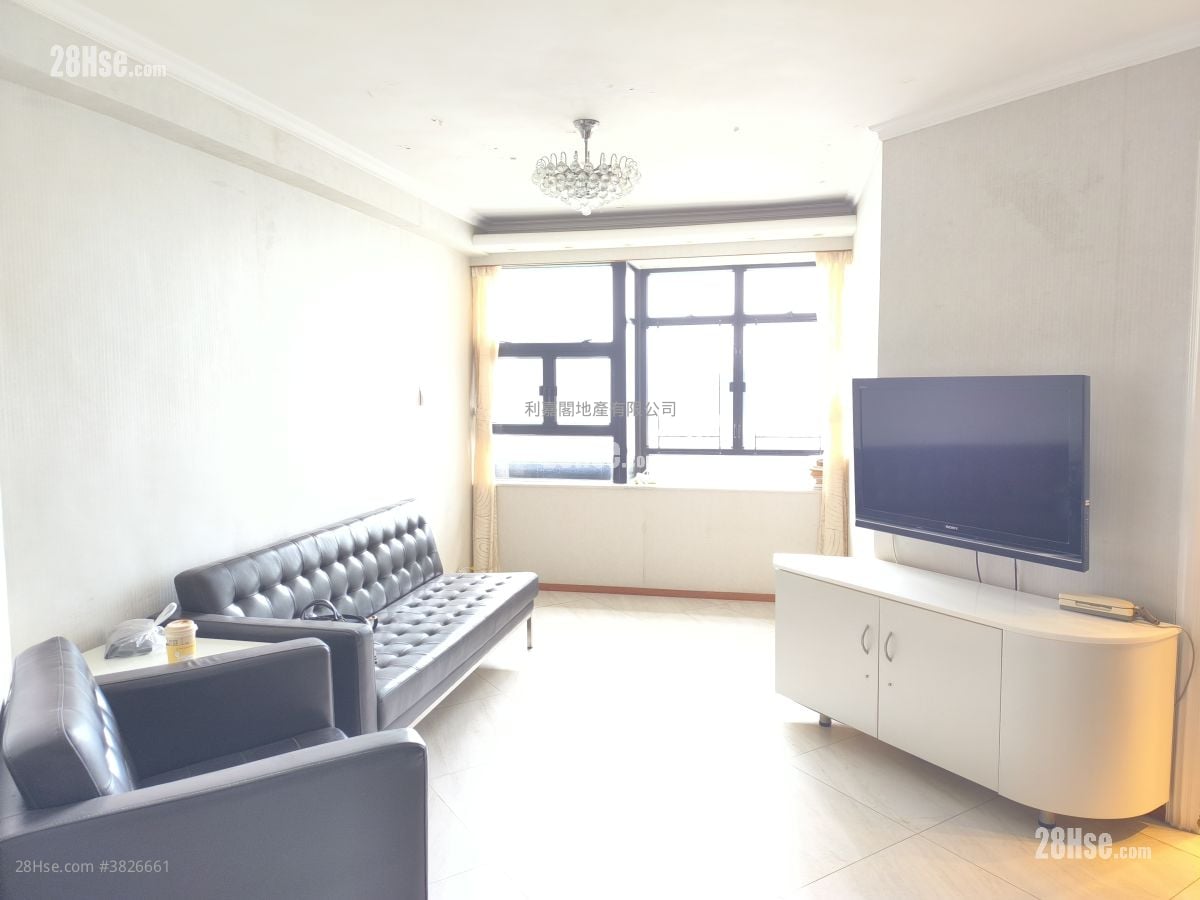 康怡花园 售盘 3 房 , 2 浴室 668 平方尺