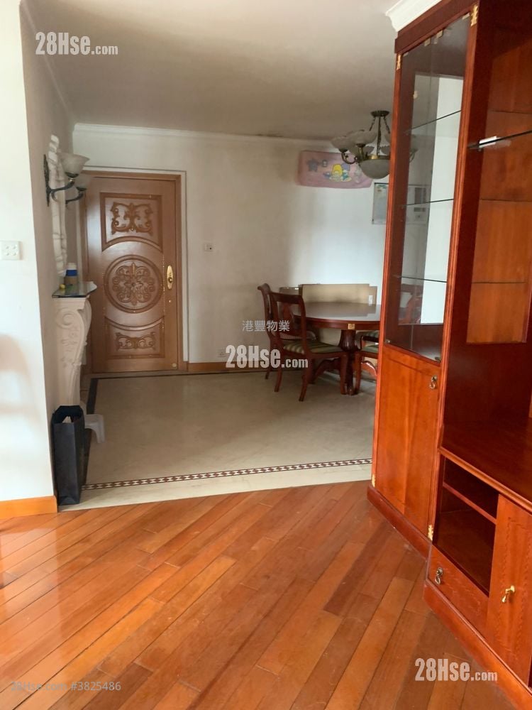 城市花园 售盘 3 房 , 2 浴室 792 平方尺