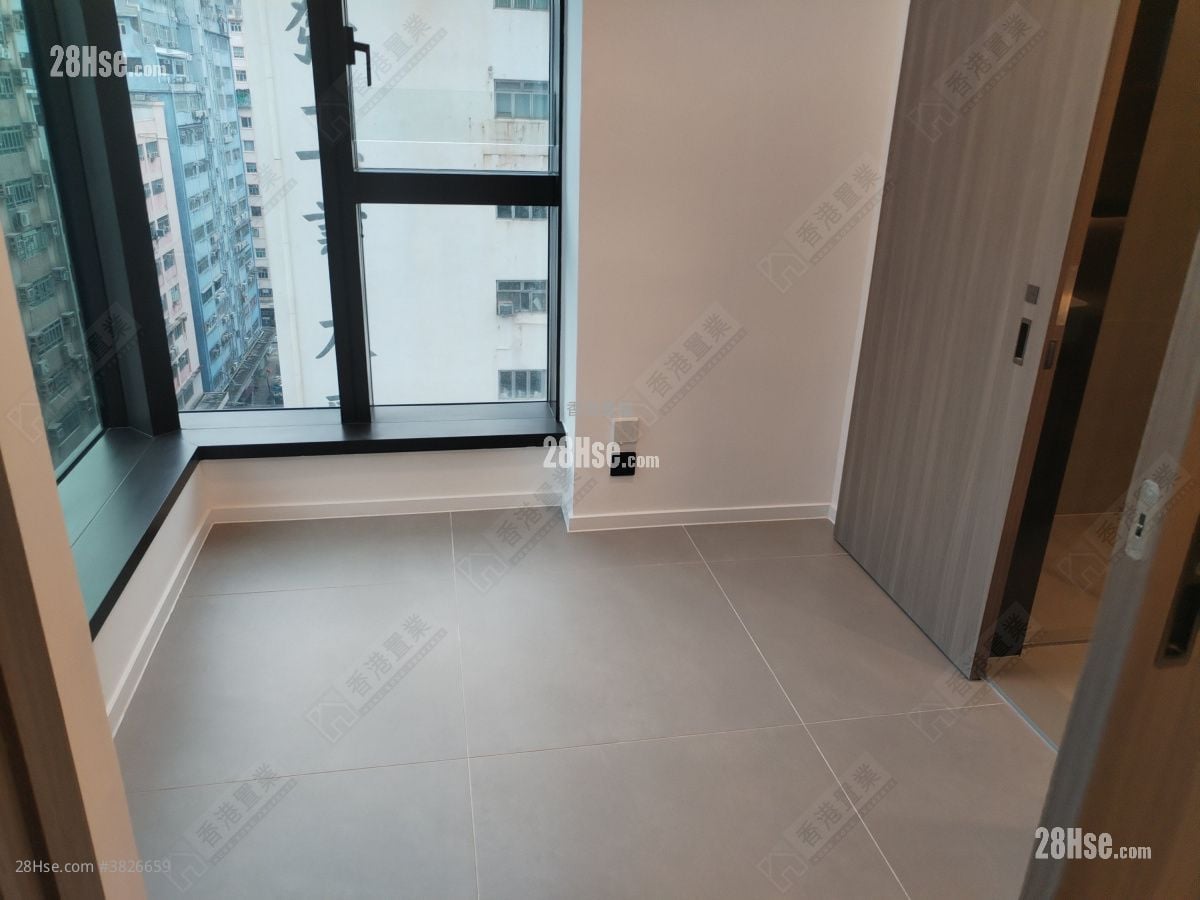 Larchwood 租盤 1 房 , 1 浴室 267 平方呎