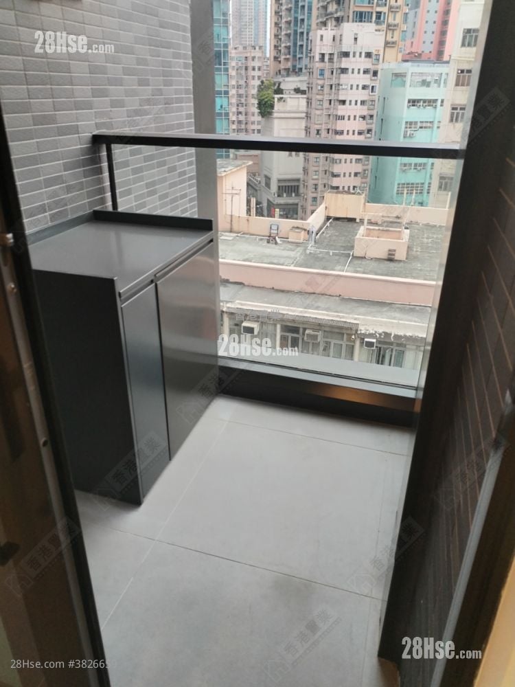 Larchwood 租盤 1 房 , 1 浴室 267 平方呎