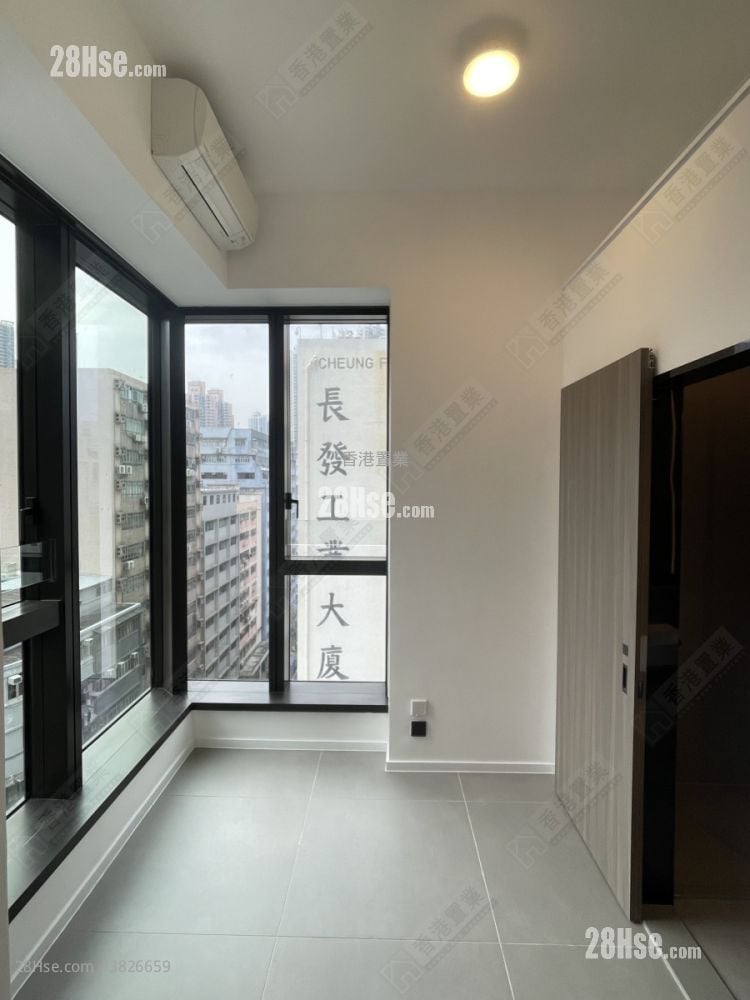 Larchwood 租盤 1 房 , 1 浴室 267 平方呎