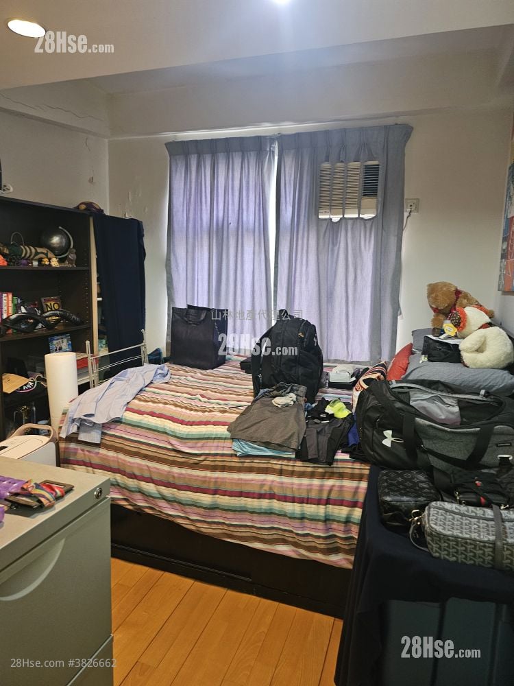 环海大厦 租盘 2 房 , 1 浴室 747 平方尺