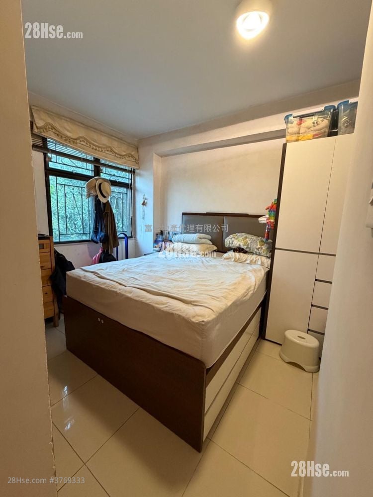 村屋 售盤 4 房 , 4 浴室