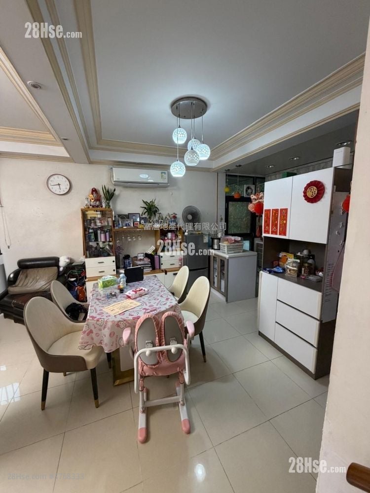 村屋 售盤 4 房 , 4 浴室