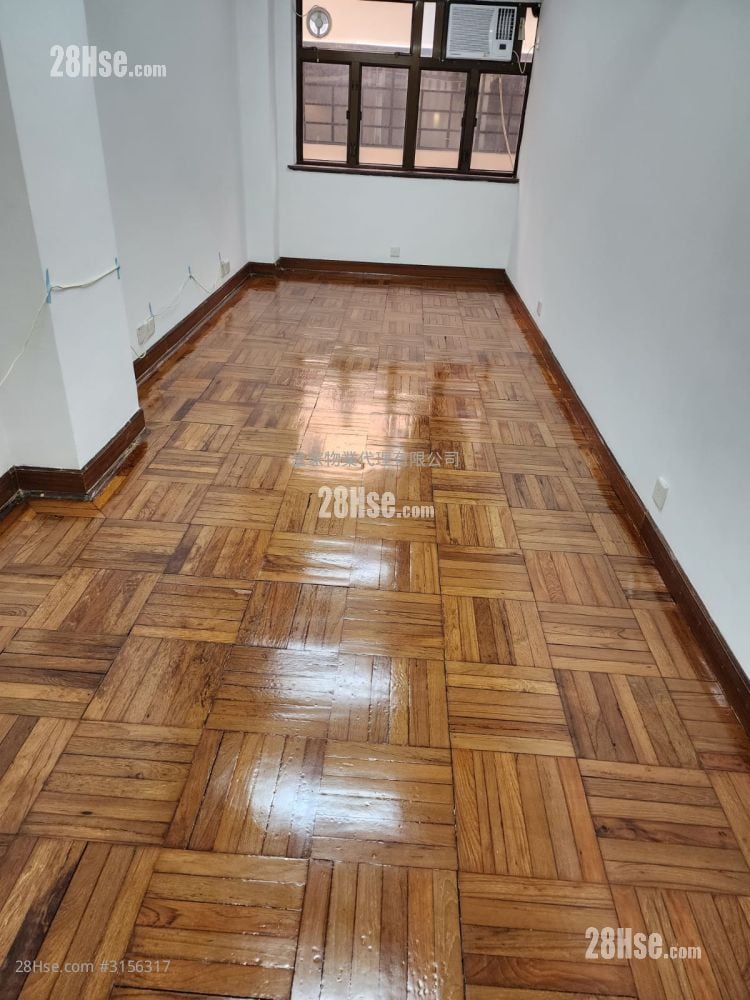 章記大廈 租盤 開放式間隔 180 平方呎