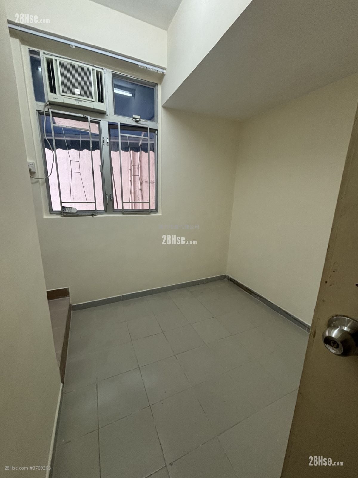 友誠大廈 租盤 開放式間隔 , 1 浴室 85 平方呎