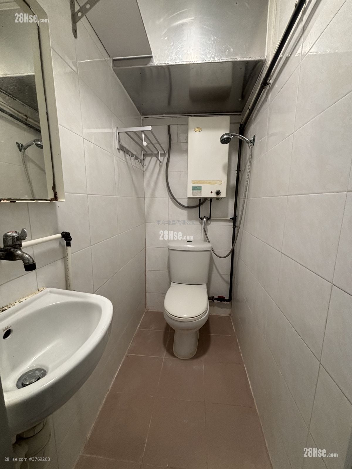 友誠大廈 租盤 開放式間隔 , 1 浴室 85 平方呎