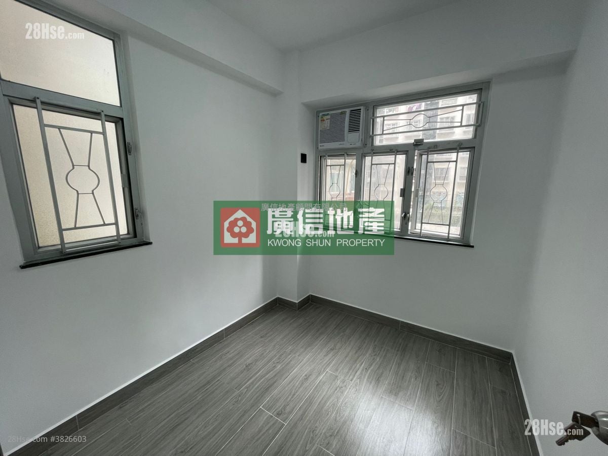 Fu Tor Loy Sun Chuen Sell 2 Bedrooms , 1 Bathroom 285 ft²