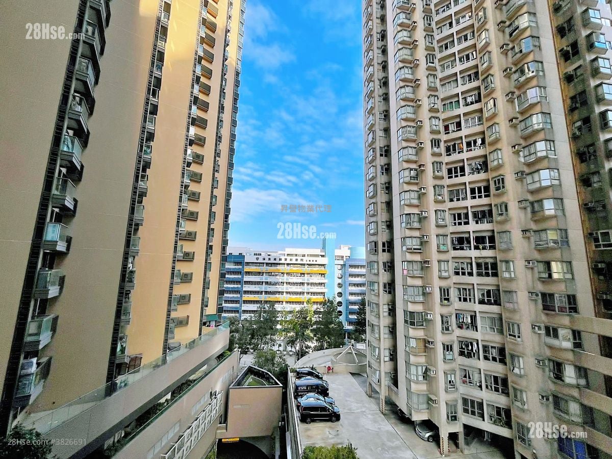 Upper East Rental Studio , 1 Bathroom 229 ft²