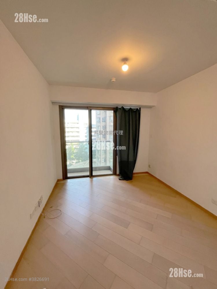 Upper East Rental Studio , 1 Bathroom 229 ft²