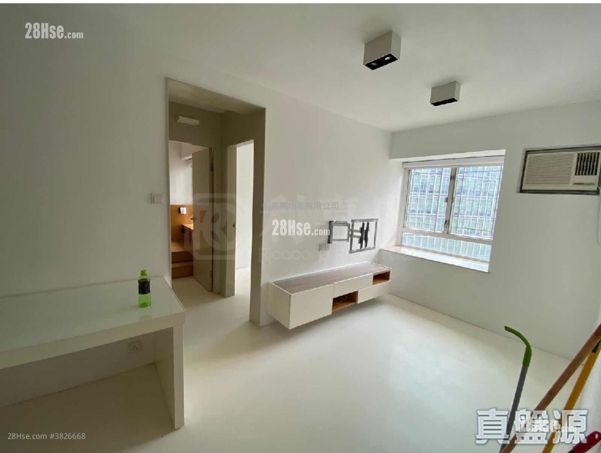 華蘭花園 售盤 2 房 , 1 浴室 375 平方呎