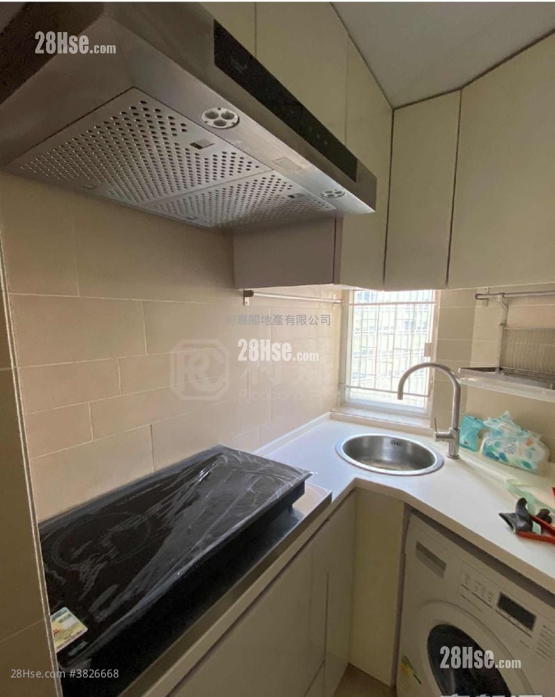 華蘭花園 售盤 2 房 , 1 浴室 375 平方呎