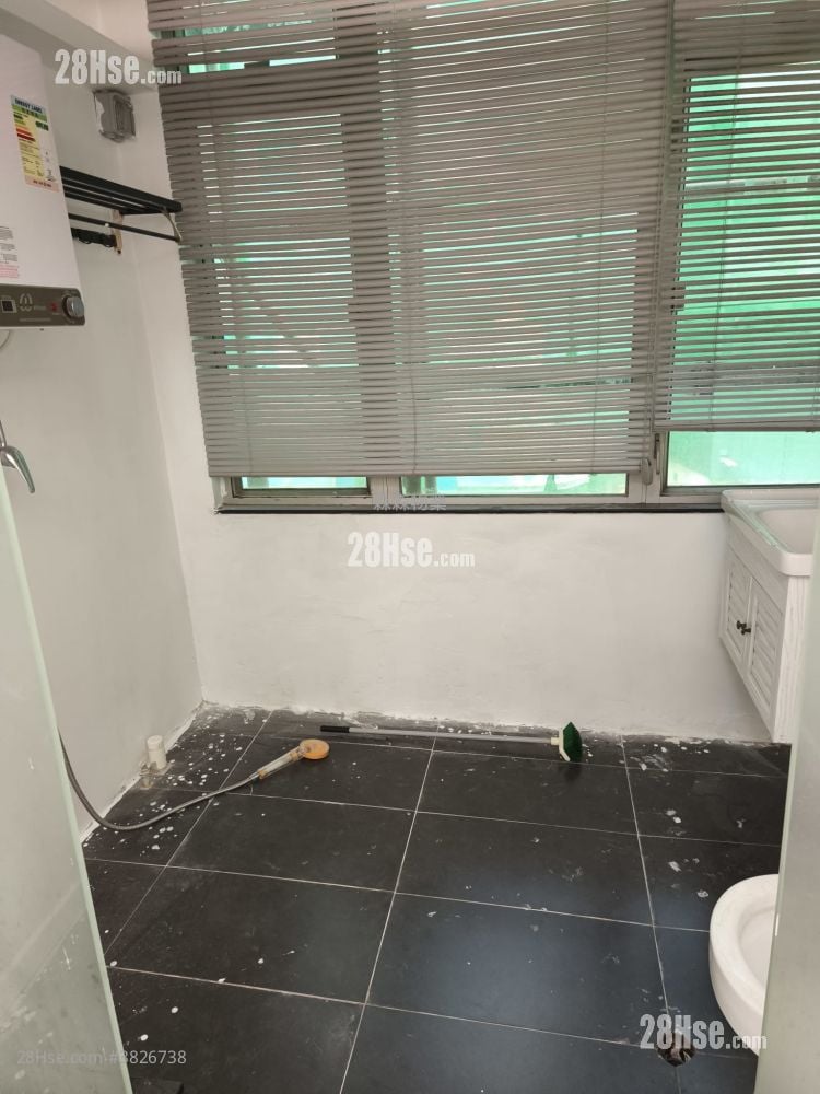 渣甸街唐二樓 租盤 2 房 , 2 浴室 376 平方呎