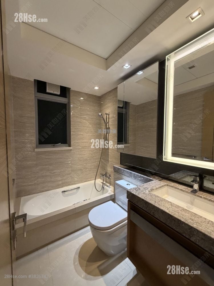 峻巒 租盤 2 房 466 平方呎