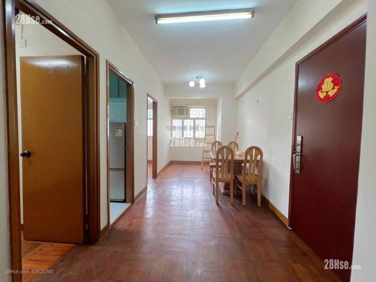 柴灣戲院大廈 租盤 2 房 , 1 浴室 408 平方呎