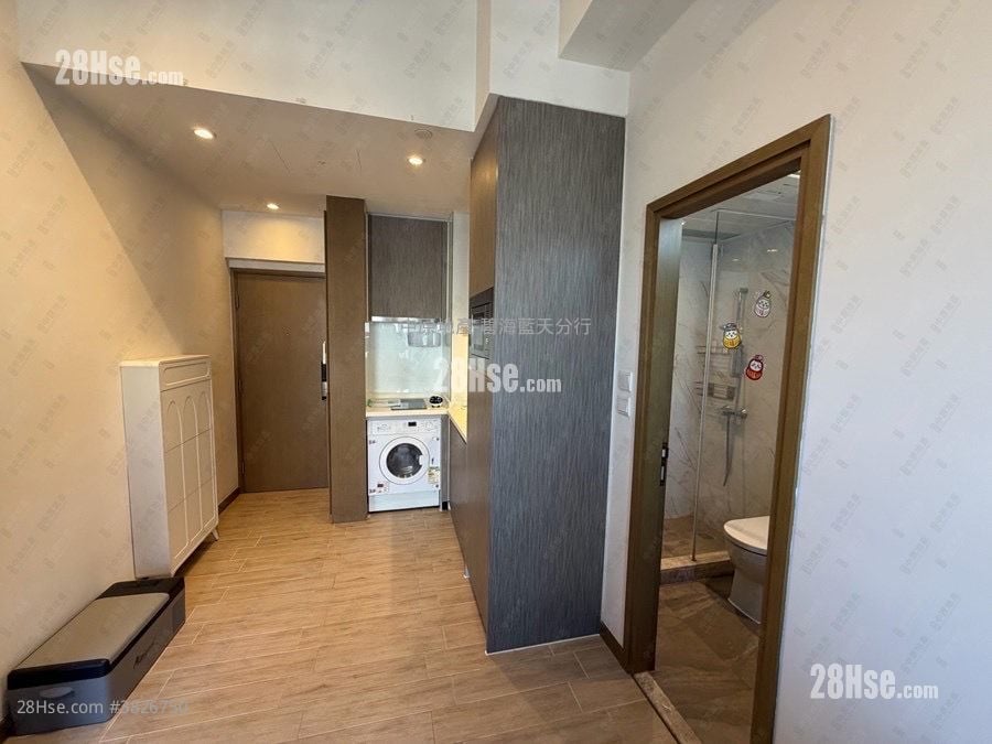 Astoria Crest Sell 1 Bedroom , 1 Bathroom 299 ft²