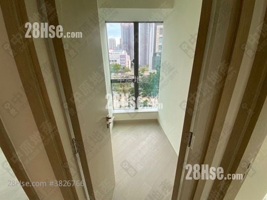 Wetland Seasons Park Sell 3 Bedrooms 484 ft²