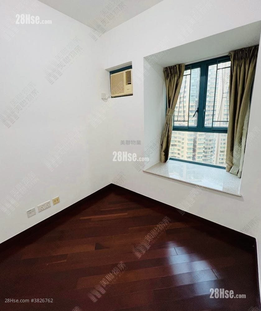 The Long Beach Sell 2 Bedrooms 563 ft²