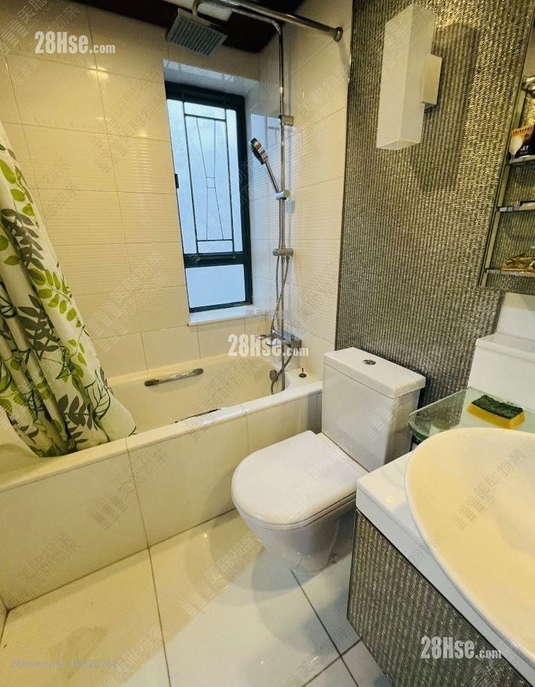 The Long Beach Sell 2 Bedrooms 563 ft²